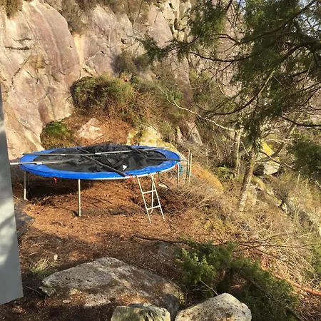 Bergen/sotra:waterfront Holiday home