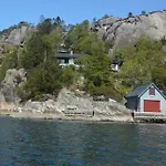 Bergen/sotra:waterfront 別荘