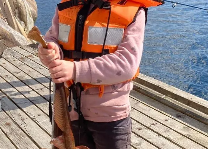 Bergen/sotra:waterfront